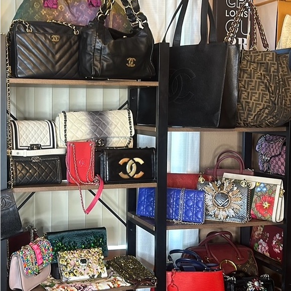 I’M ON LIVE!!Like this post for poshshow update! Thank you❤️ - Picture 2 of 11